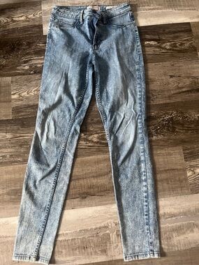 Guess Light Blue Skinny Women's Jeans